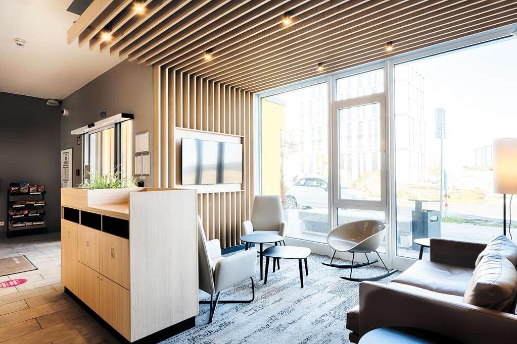 B&B Hotel Berlin-Airport Interior photo