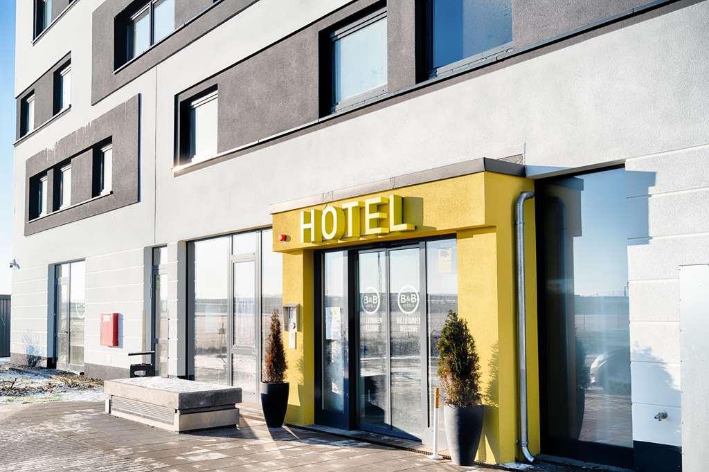 B&B Hotel Berlin-Airport Exterior photo