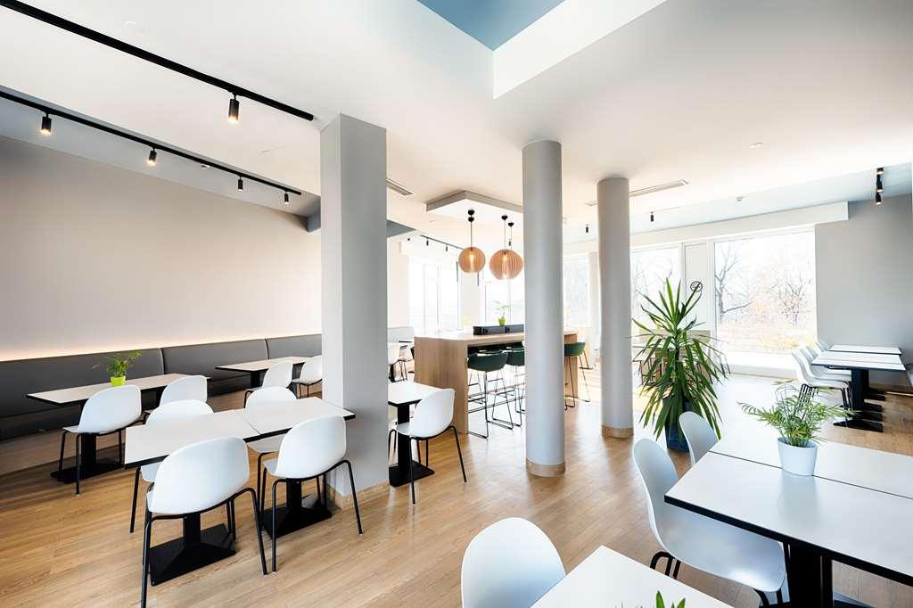B&B Hotel Berlin-Airport Exterior photo