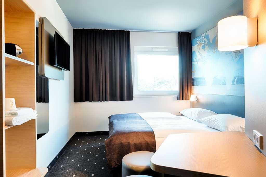 B&B Hotel Berlin-Airport Room photo