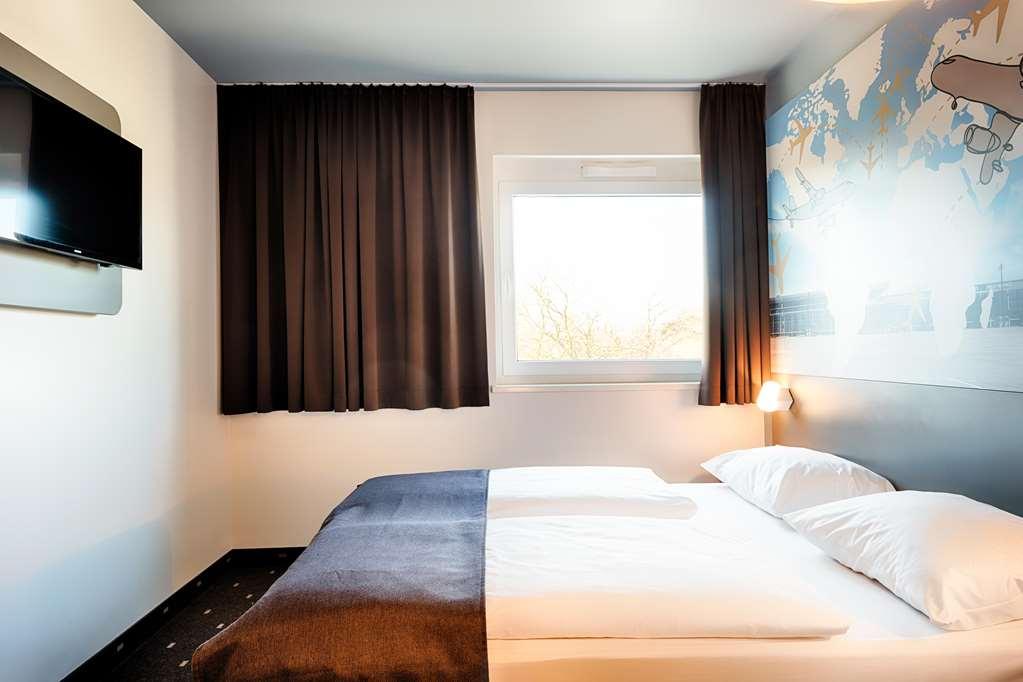 B&B Hotel Berlin-Airport Room photo