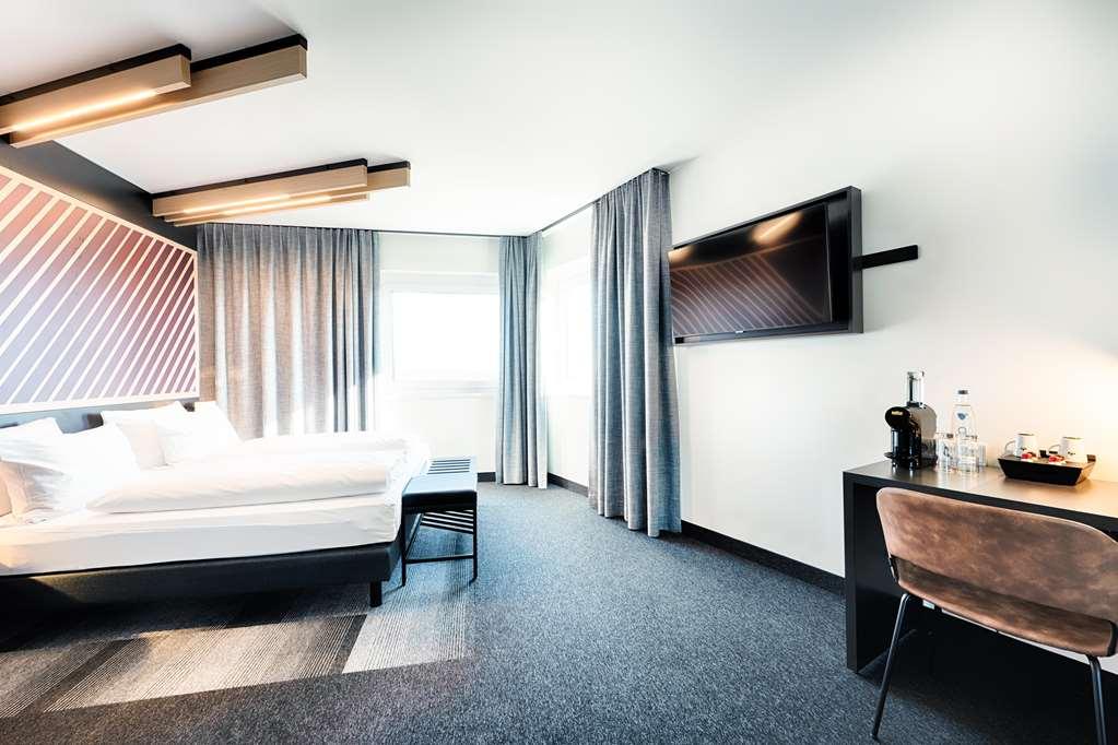 B&B Hotel Berlin-Airport Room photo