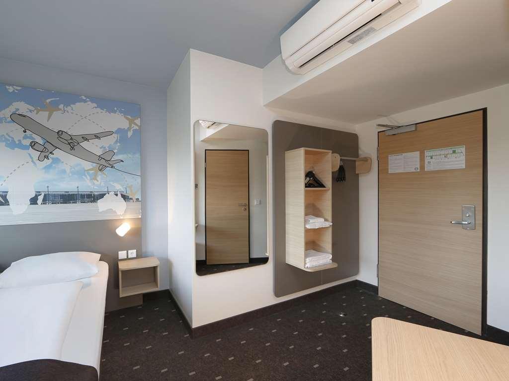 B&B Hotel Berlin-Airport Room photo
