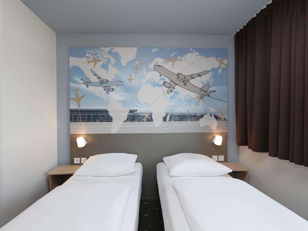 B&B Hotel Berlin-Airport Room photo