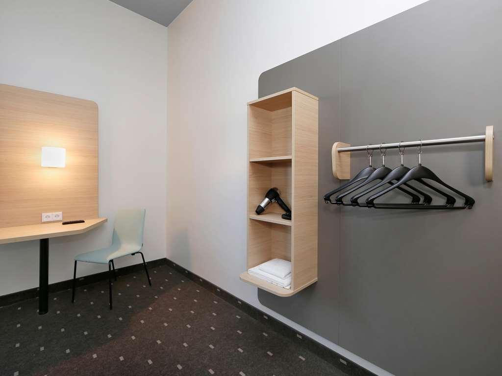 B&B Hotel Berlin-Airport Room photo