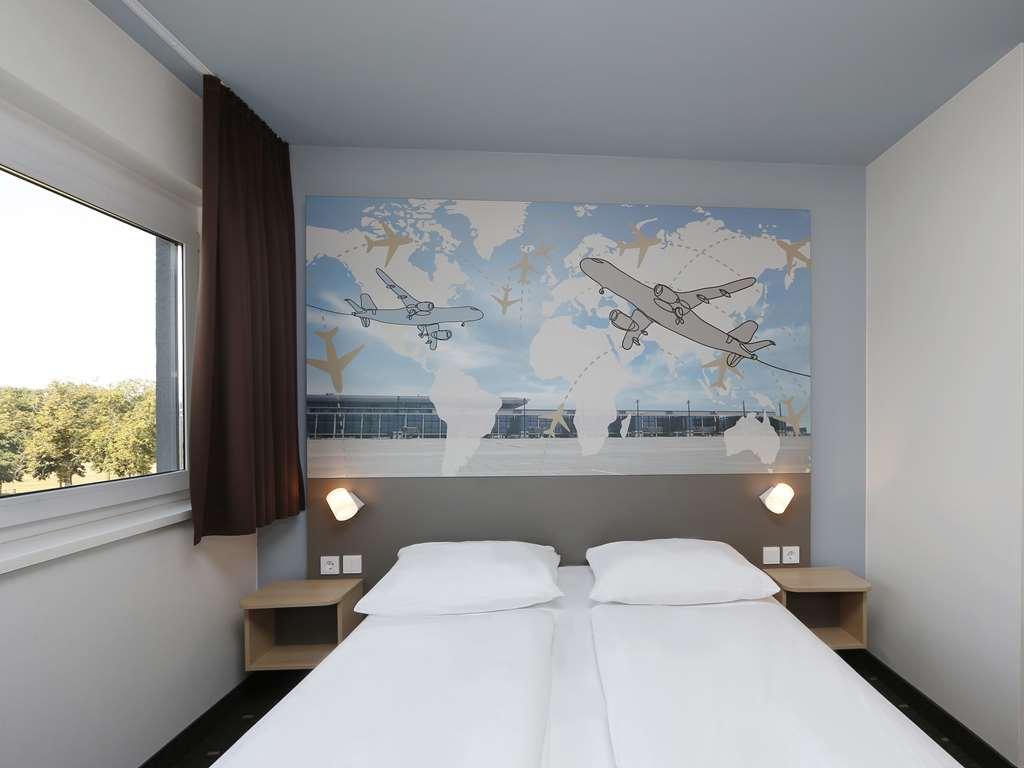 B&B Hotel Berlin-Airport Room photo